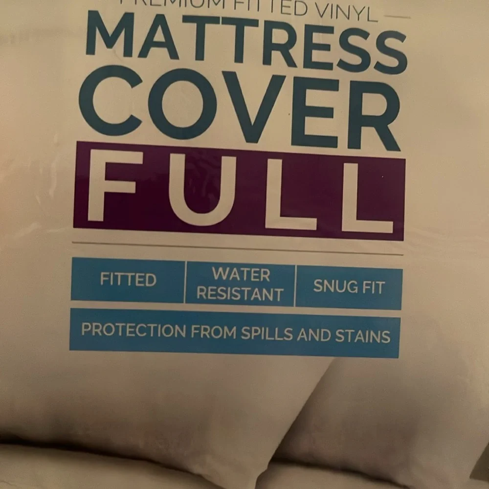 White Mattress Cover